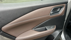 Nissan Qashqai 1.3 DiG-T MH Tekna 5dr Petrol Hatchback